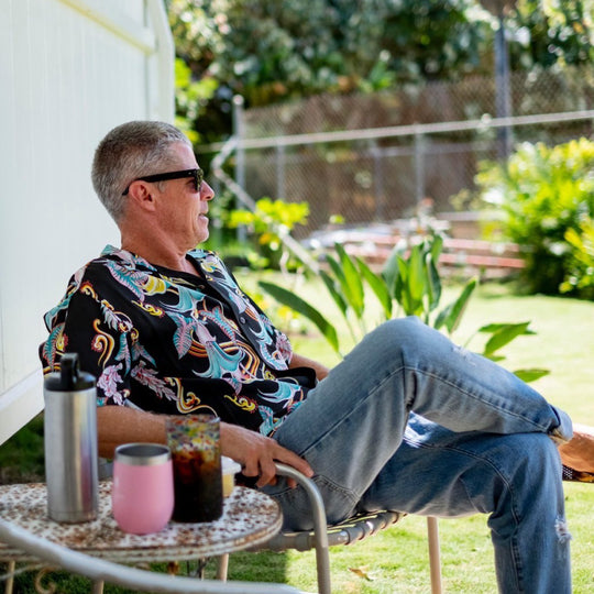 友達とBBQをしながら、庭でゆっくりと一日を過ごす。最高に贅沢なハワイライフ。